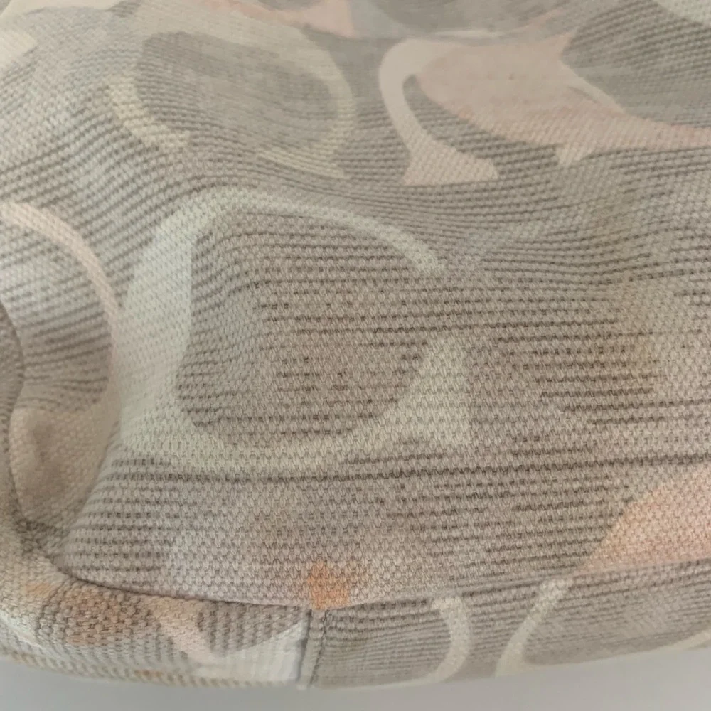 Coach vintage gray & peach fabric signature hobo purse - Picture 13 of 13